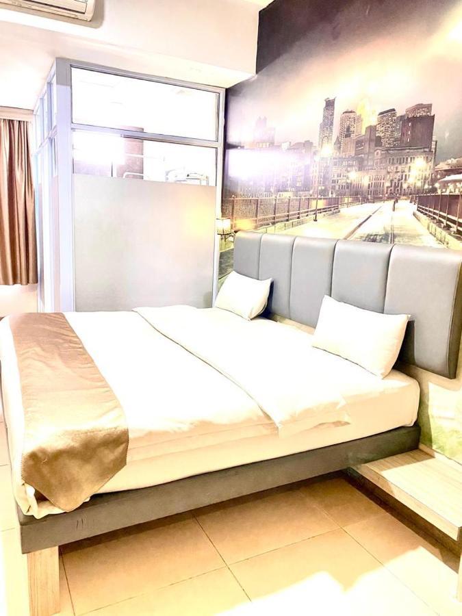 Os Hotel Tanjung Uncang Sagulung Exteriér fotografie